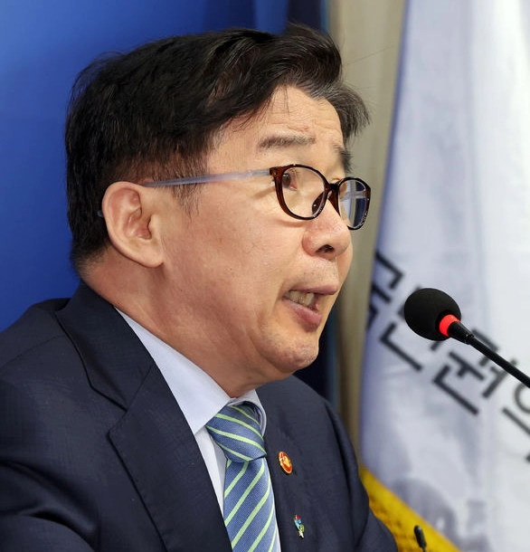 유철환 프로필 나이 고향 학력 재산 변호사 경력