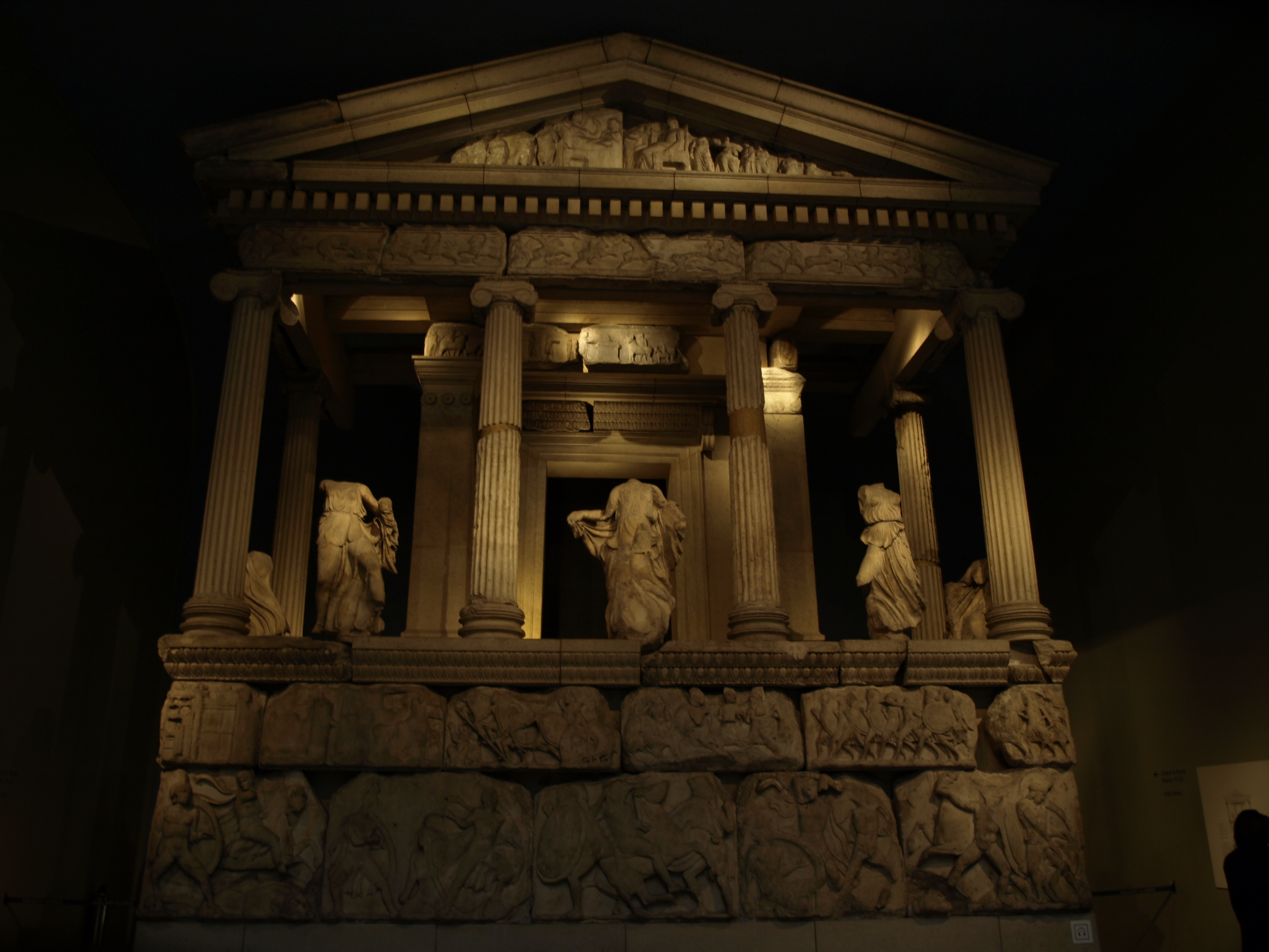 세계3대박물관 영국박물관 루브르박물관 바티칸박물관 로제타석 엘긴마블스 이집트미라 람세스2세 대정원