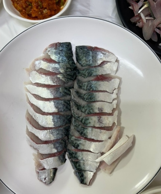 한국인의밥상-통영-고등어회-한이회초장집-중앙시장