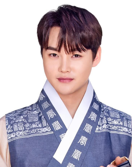 가수 박서진 키 나이 몸무게 프로필 방송 소속사 MBTI 살림남