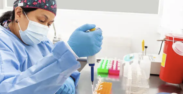 Solid-phase extraction (SPE) vs. Liquid-liquid extraction (LLE): Matrix Effect 비교 평가 – 분석 정확도 확보를 위한 전처리법 선택 가이드