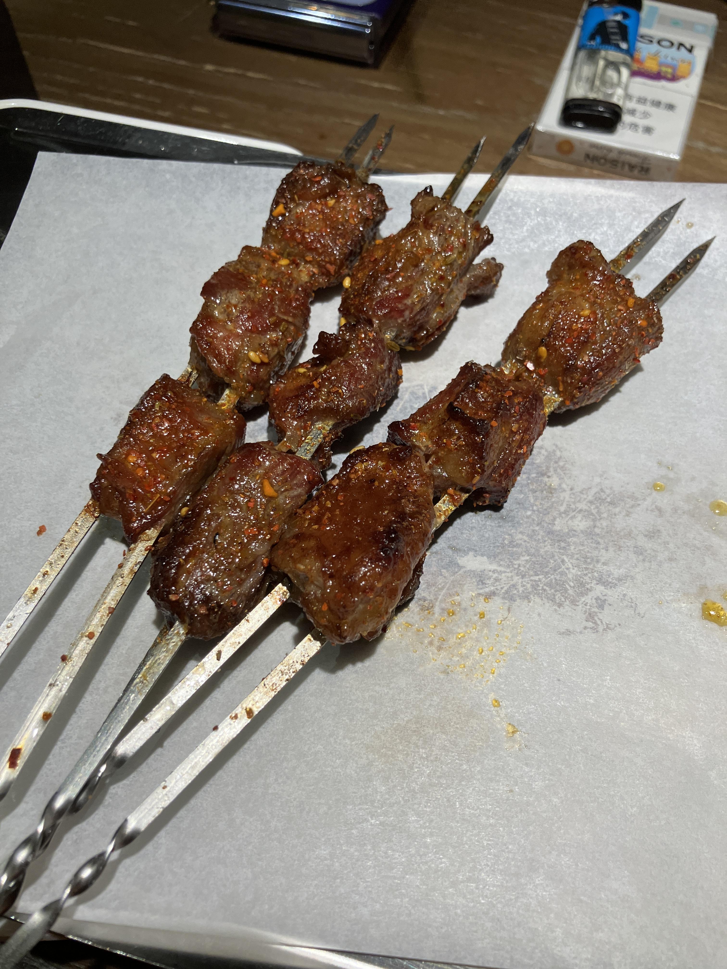 라오타오타이의 기본 양꼬치