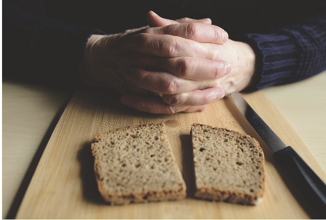 식전 명상 - 먹기 전 3분의 기적