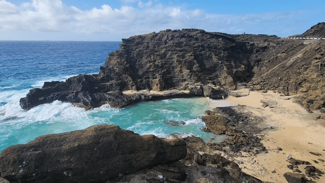 할로나블로우홀