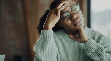 얼굴 비대칭&amp;#44; 언어 장애&amp;#44; 사지 마비 증상까지&amp;#44; 중풍 전조증상 총 정리 (2025 ver.)