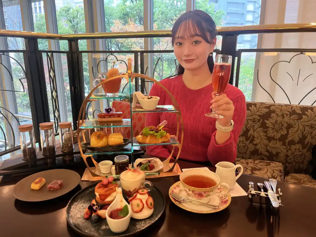 Tea Lounge "PARTERRE"