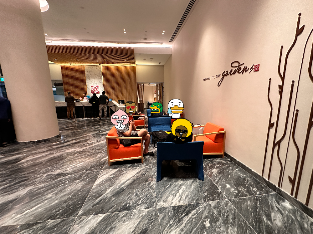힐튼 가든 인 싱가포르 세랑군 로비