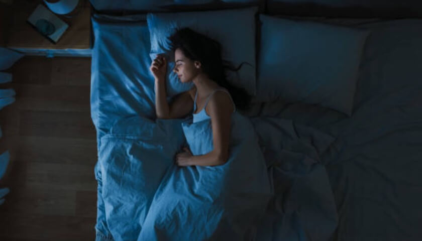 잠잘때머리방향