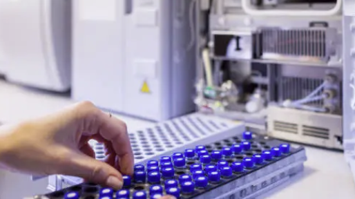 LC Gradient Delay 및 Dwell Volume이 Quantitation Reproducibility에 미치는 영향 분석