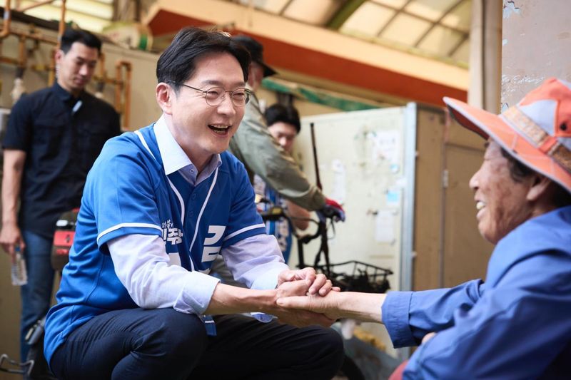 경남도지사 선거에서 김경수 후보가 8.6%p 차로 박완