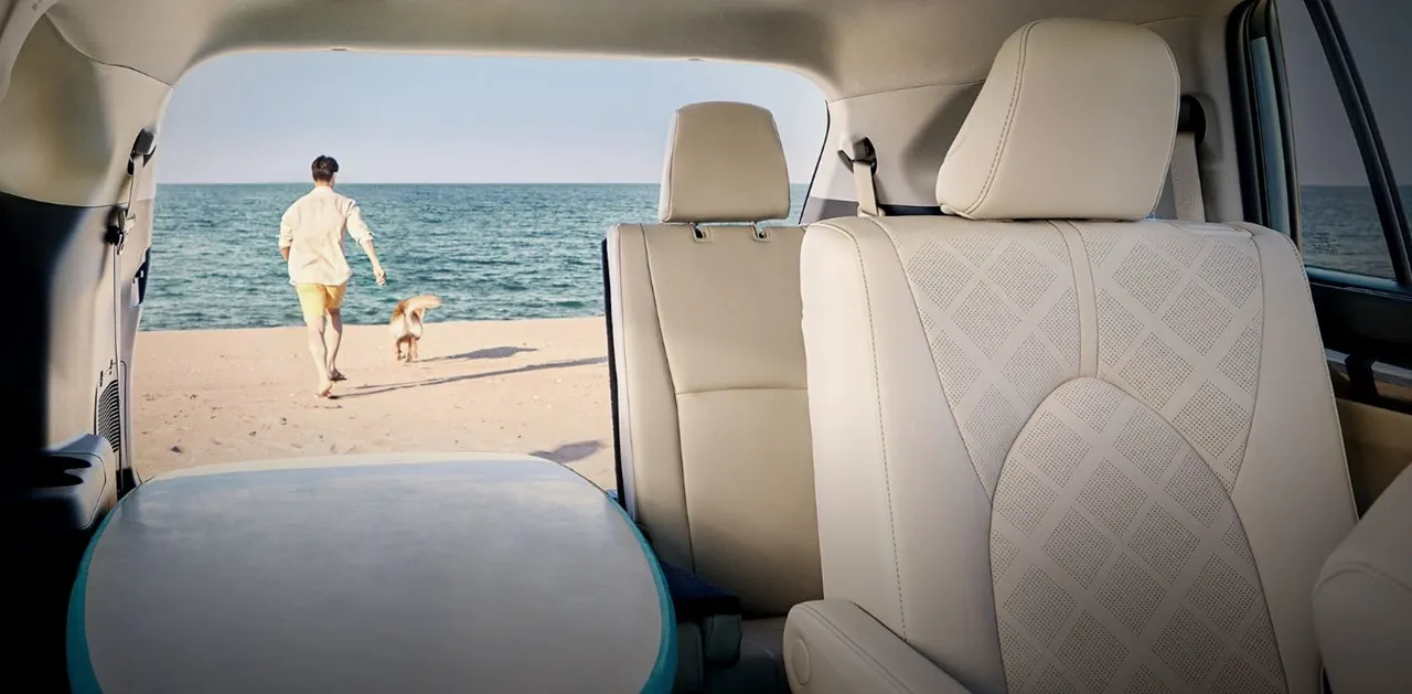 토요타 하이랜더 하이브리드 차량 이미지