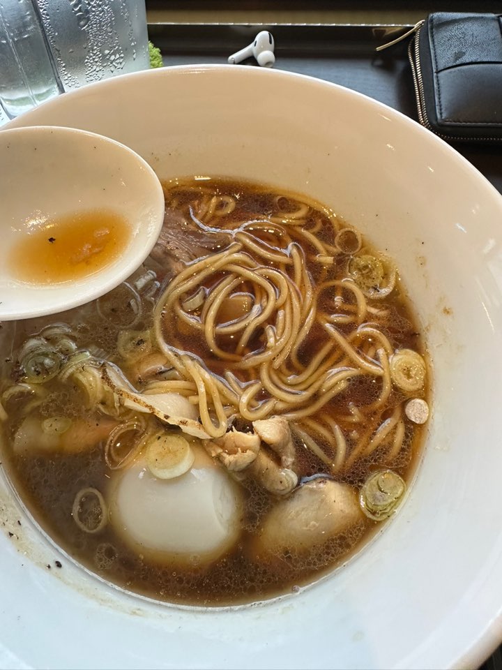 특제블랙소유라멘