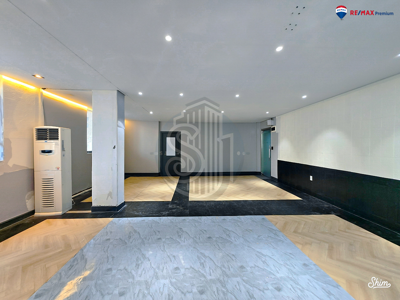 양재동 사무실의 내부 정면 모습 사진