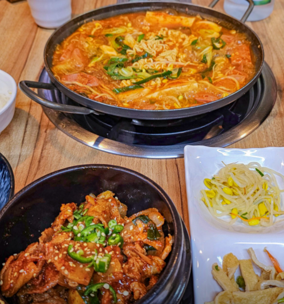 소문난 의정부 부대찌개 고대점 대표 메