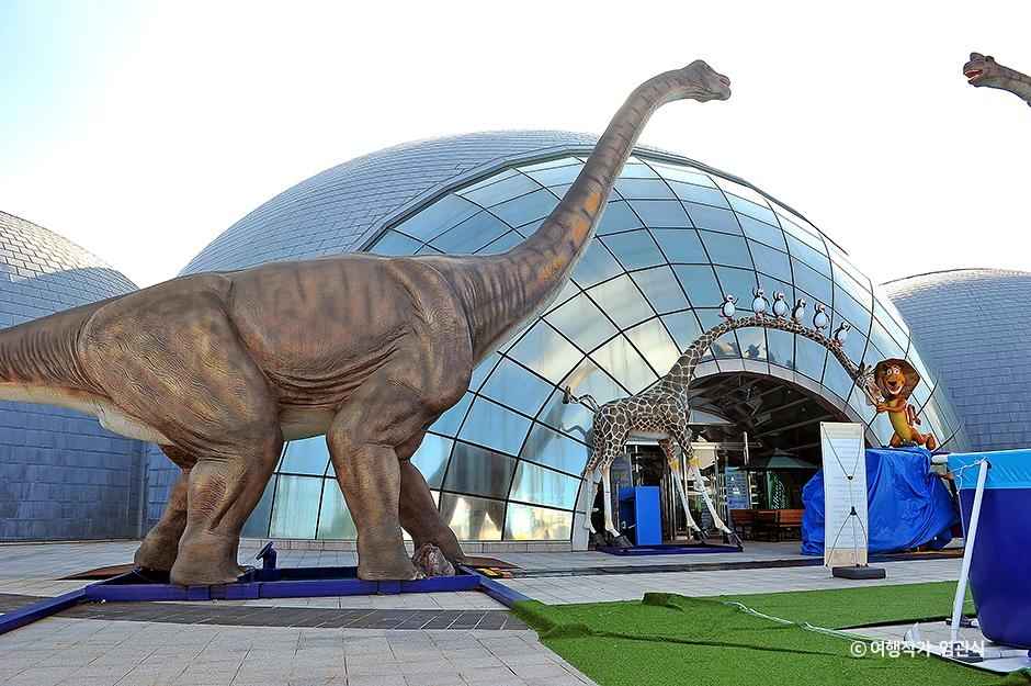 비봉공룡공원