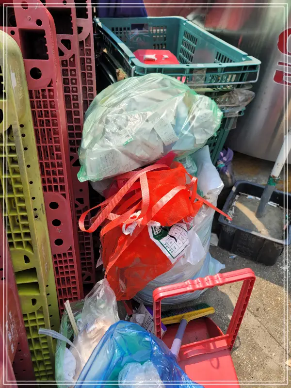 폐비닐-재활용-확대-노끈