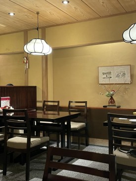 Inakaan Interior 이나카안 내부