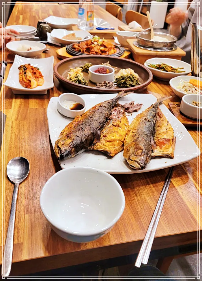 6시 내고향 광주 수완지구 굴비구이&#44; 나물 한정식&#44; 뚝배기 맛집