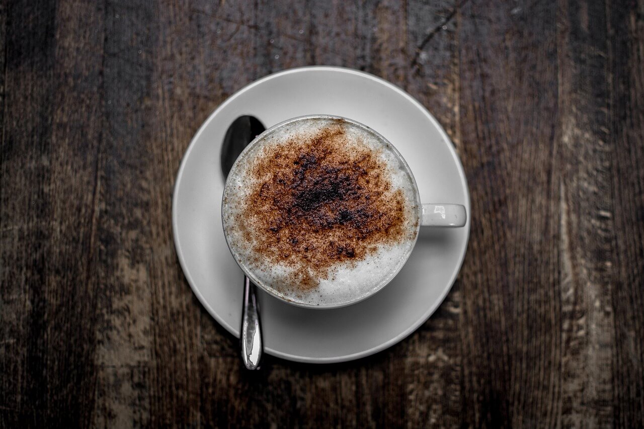 갱년기에도 활력 있게! 여성호르몬을 되살리는 생활 루틴 7가지
