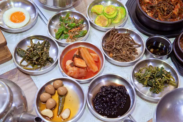 식객-허영만-백반기행-산채정식-산나물-곤드레-밥상-한정식