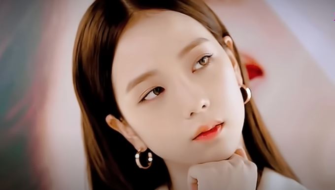 지수 얼굴
