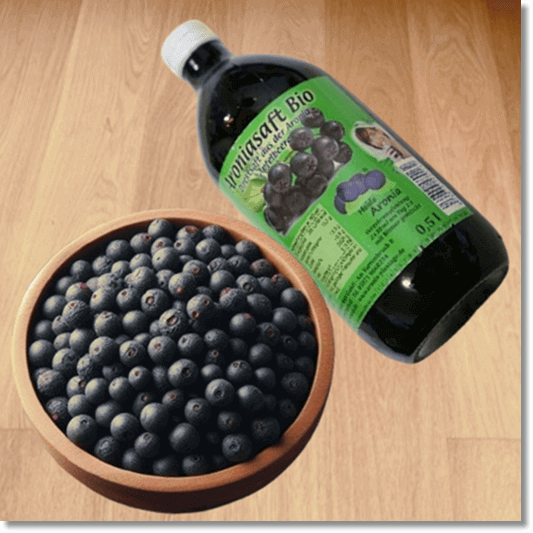 아로니아 열매와 주스