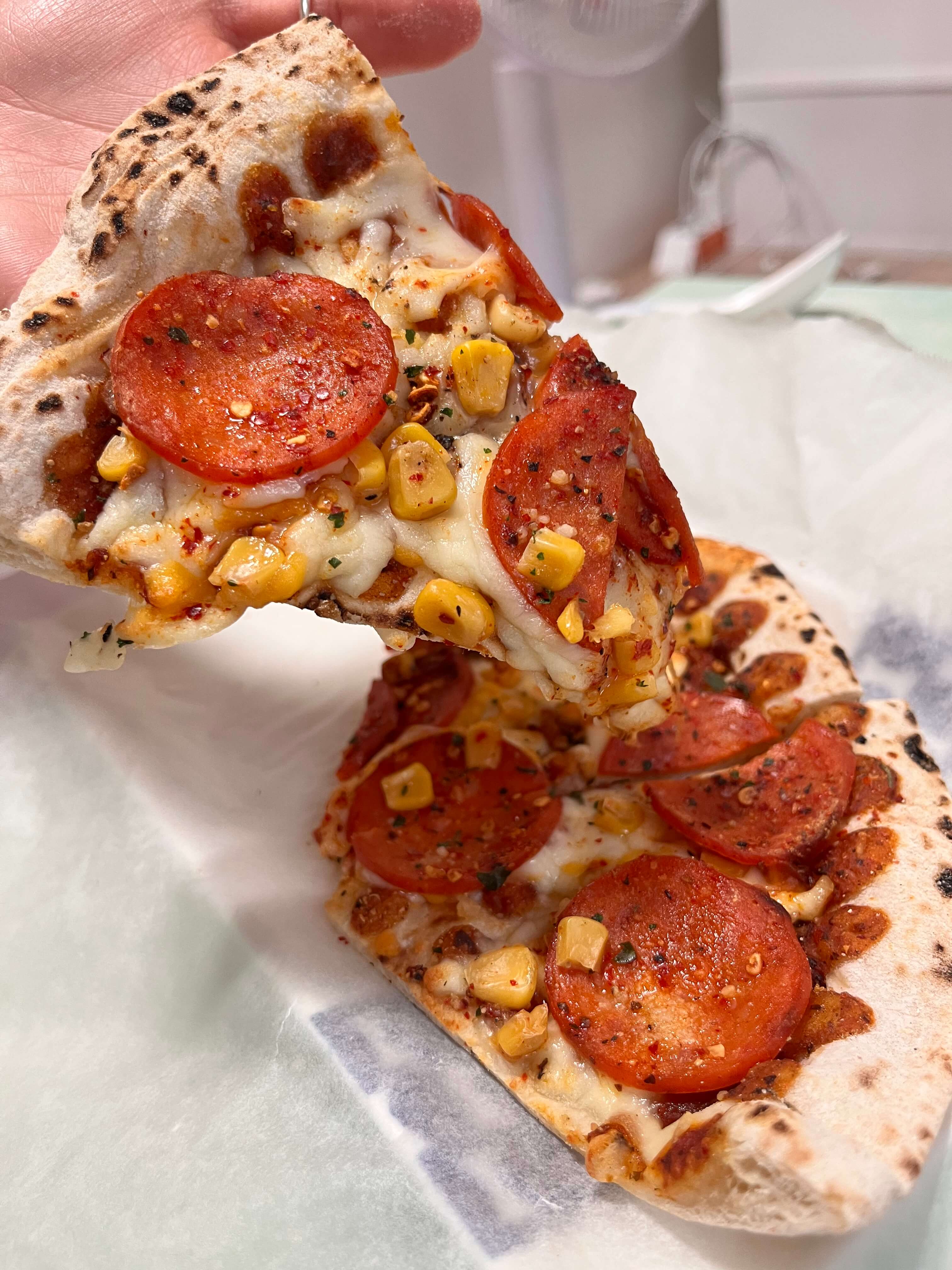 우주인화덕피자 핫페퍼로니