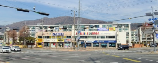 입구