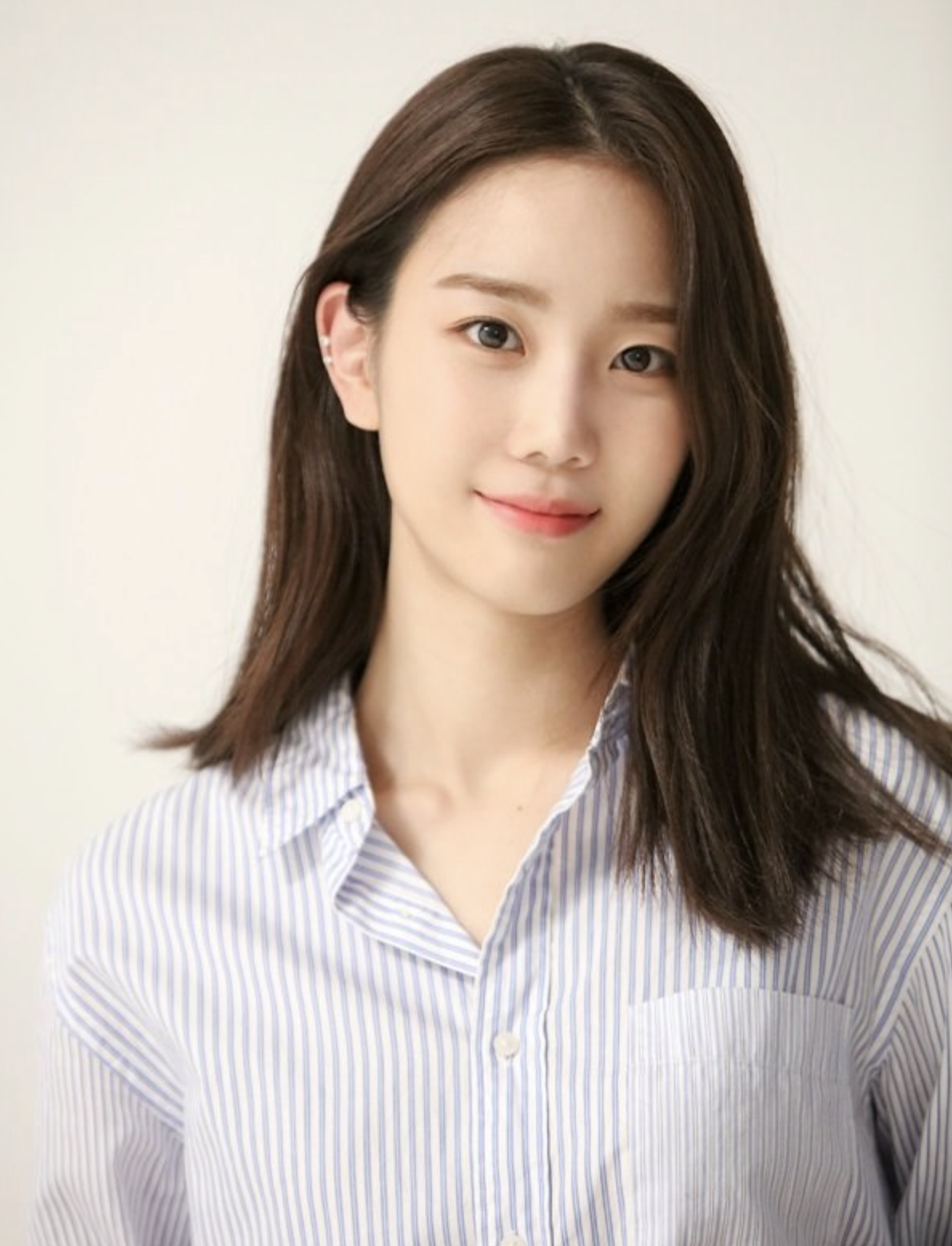 장희령 프로필 화보