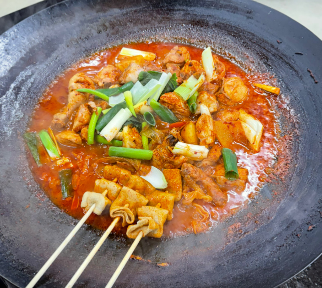 생방송투데이 양펑 연잎밥정식 돌담정식&amp;#44; 남양주 솥뚜껑 닭볶음탕 새터농원 