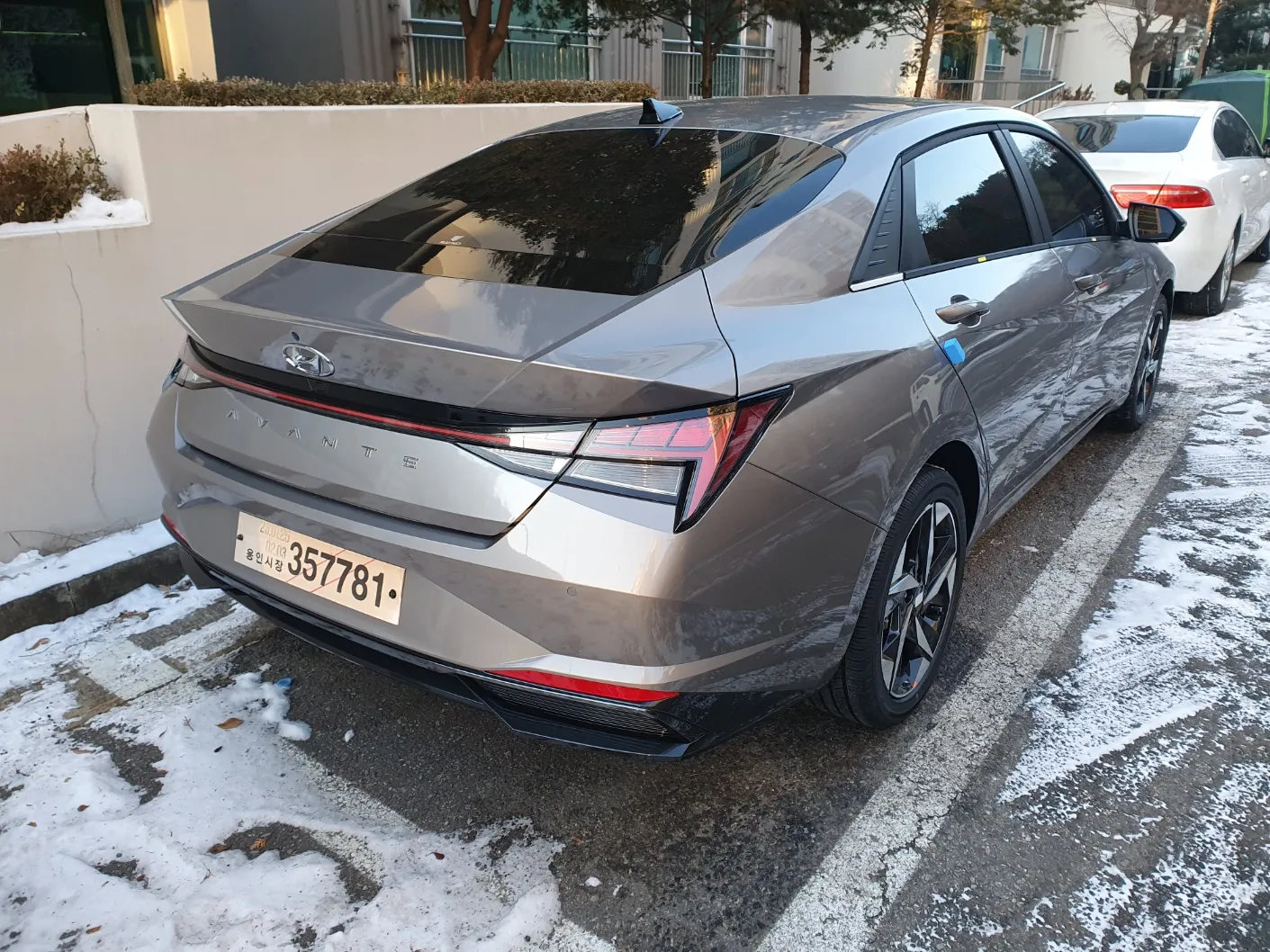 아반떼 하이브리드 가격 연비 등 2025년형 현대자동차 정보_5