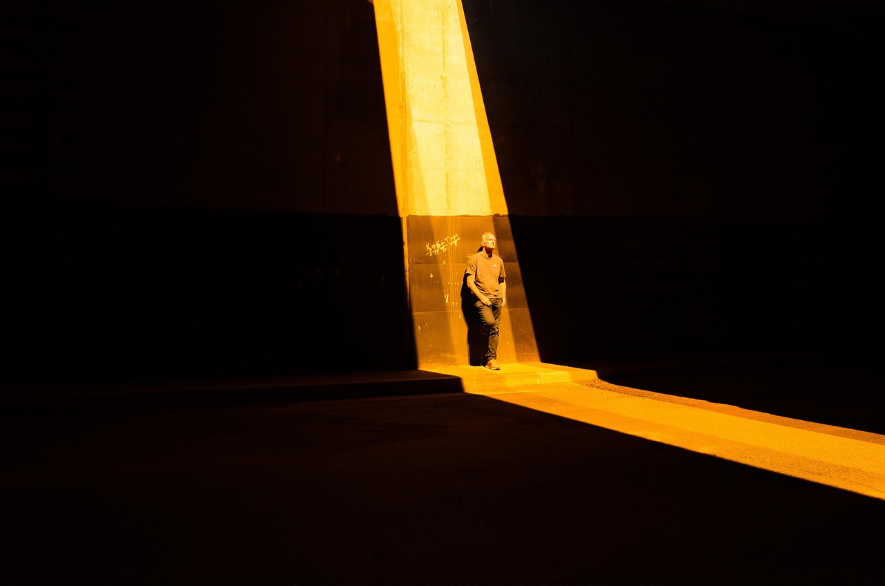 빛의 언어, 조명이 감정에 미치는 심리적 영향