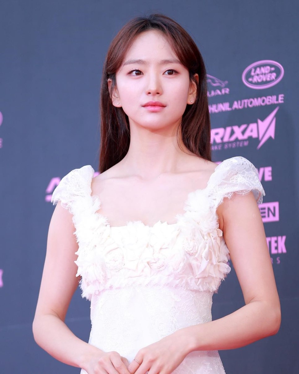 롱리브더킹 원진아 롱리브더킹 원진아