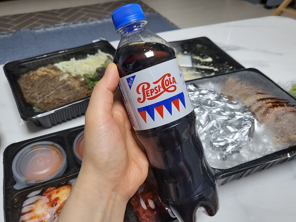 청담족발 반반족발 펩시콜라