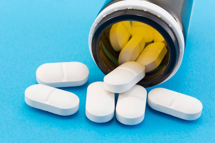 항생제 부작용 : 설사, 구토, 피부발진, 두통 등 알아보기