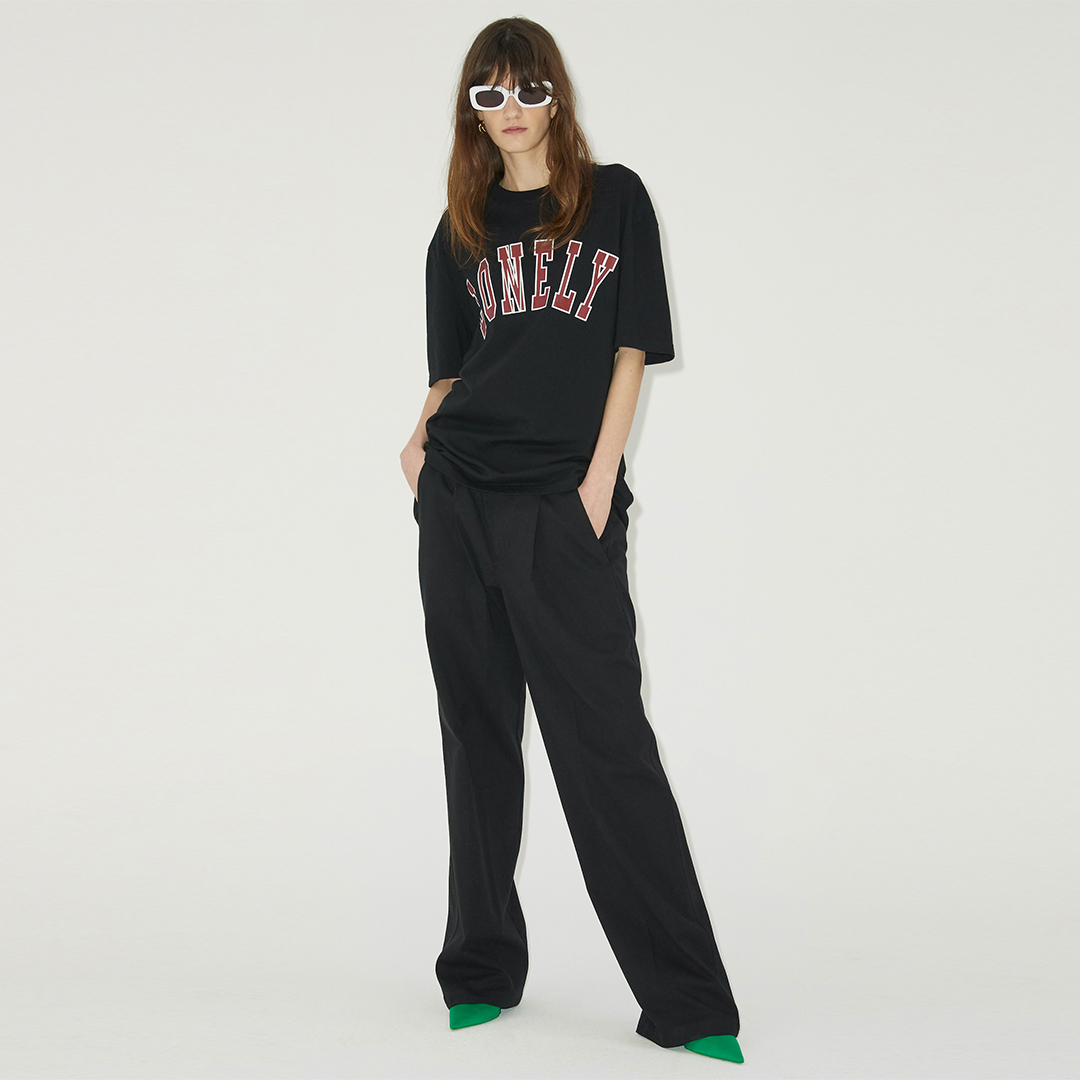 노앙 lonely short sleeve t shirt