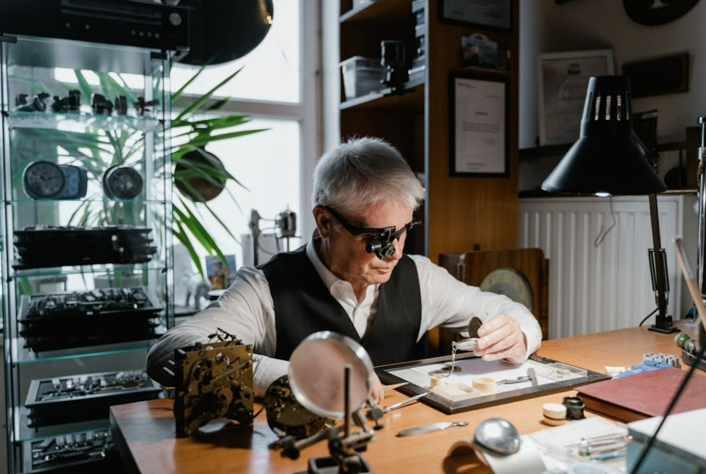 중고 명품시계 복원 후기 낡은 시계가 다시 살아난 리얼 경험