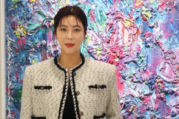 솔비 권지안 나이 프로필 총정리｜학력&middot;고향&middot;타이푼 20주년&middot;화가 작품 가격&middot;바르셀로나 미술상&middot;이규한 결혼