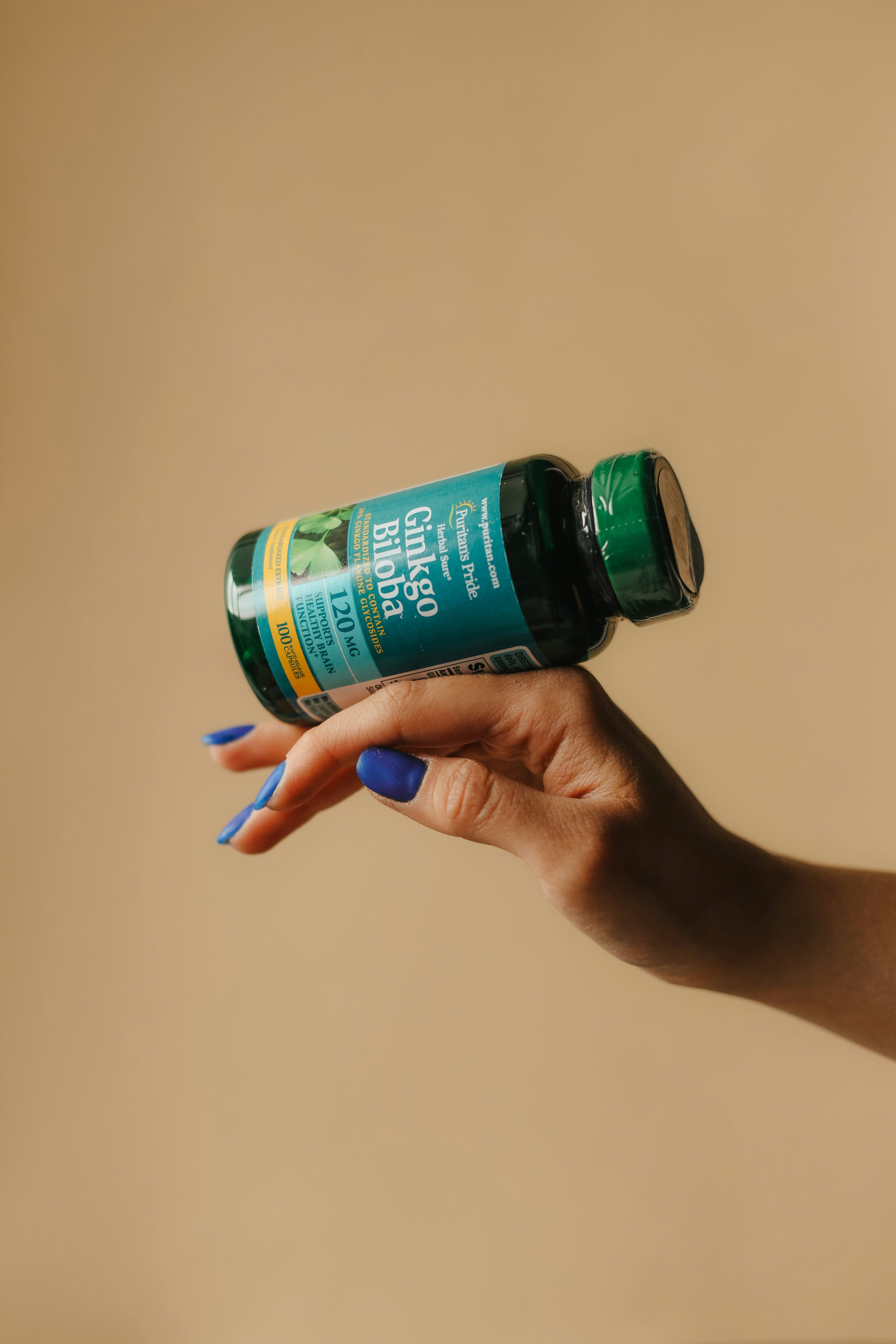 감마리놀렌산 5가지 효능 및 부작용 (+ 암웨이 제품 복용법 추천)