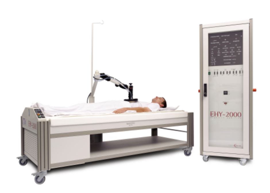고주파 온열암치료기(EHY-2000plus)는 암세포를 표적 치료하는 장비로, 많은 환자들에게 희망을 주고 있다.