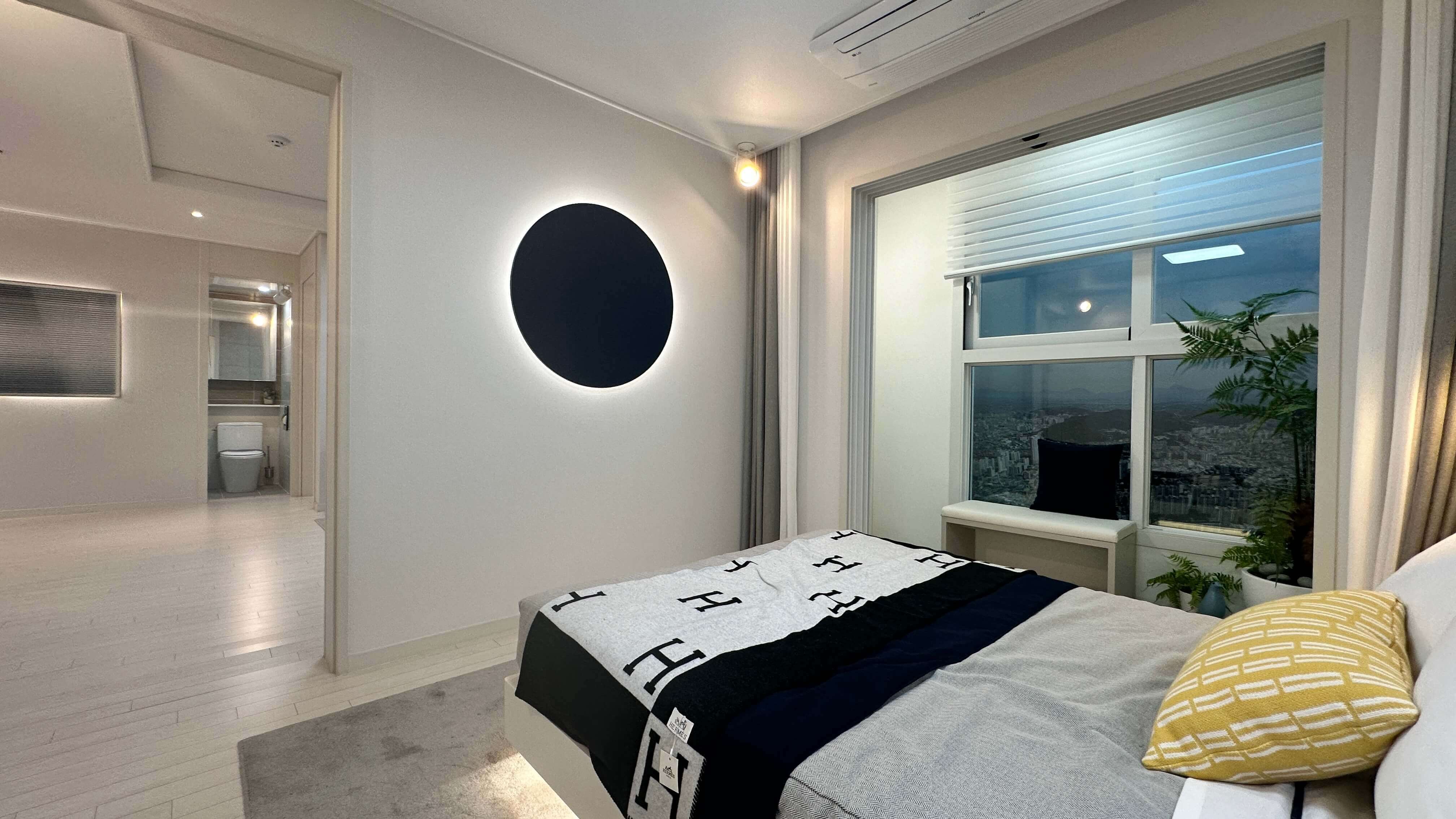 부천 소사역 월드메르디앙 안방