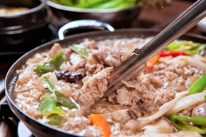 제209회 놀라운토요일 놀토 서울 중앙시장 버섯 전골 악뮤 이찬혁 김용명 추천 맛집 소개