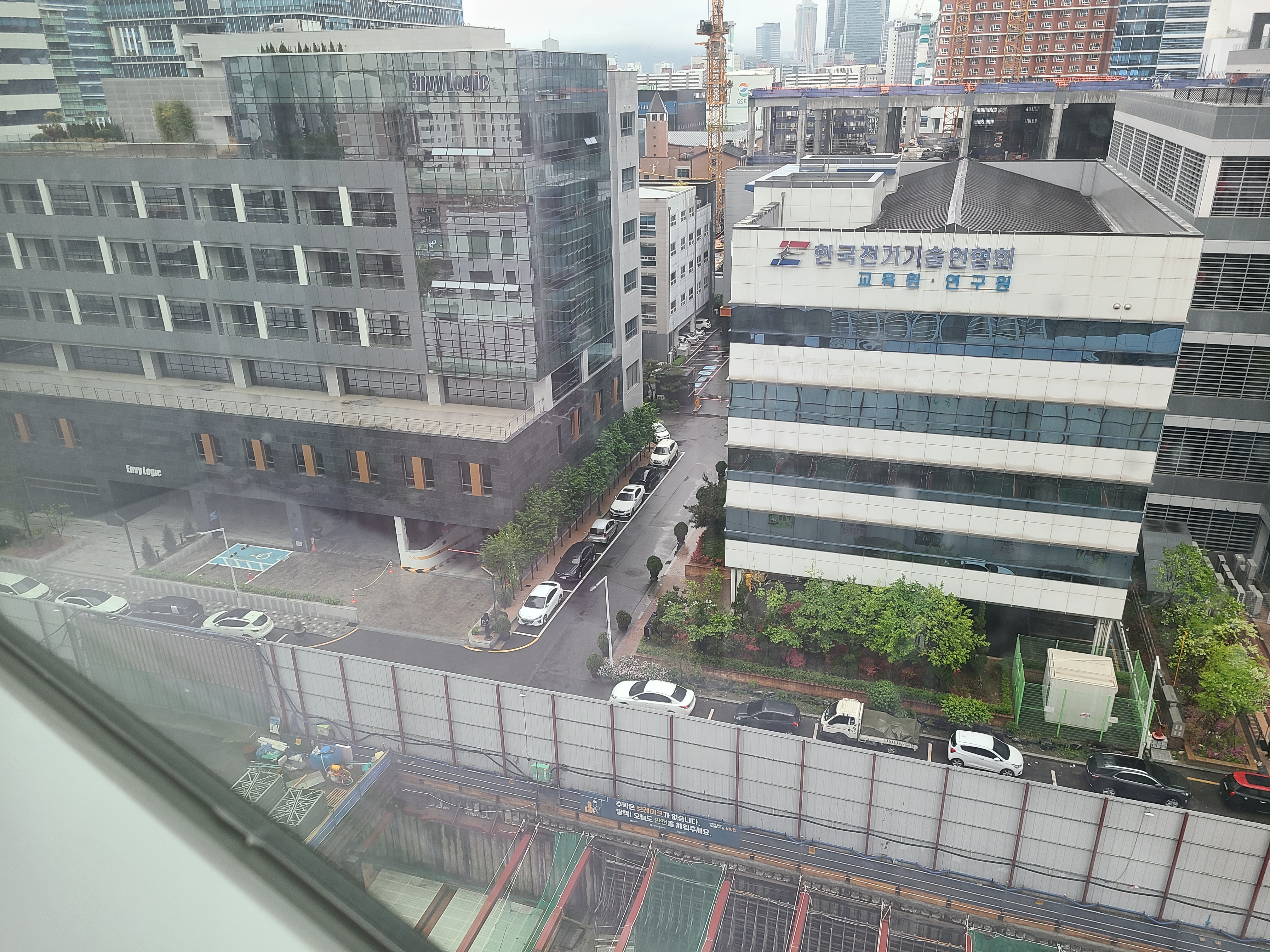 인덕원역 AK밸리 공사현장5