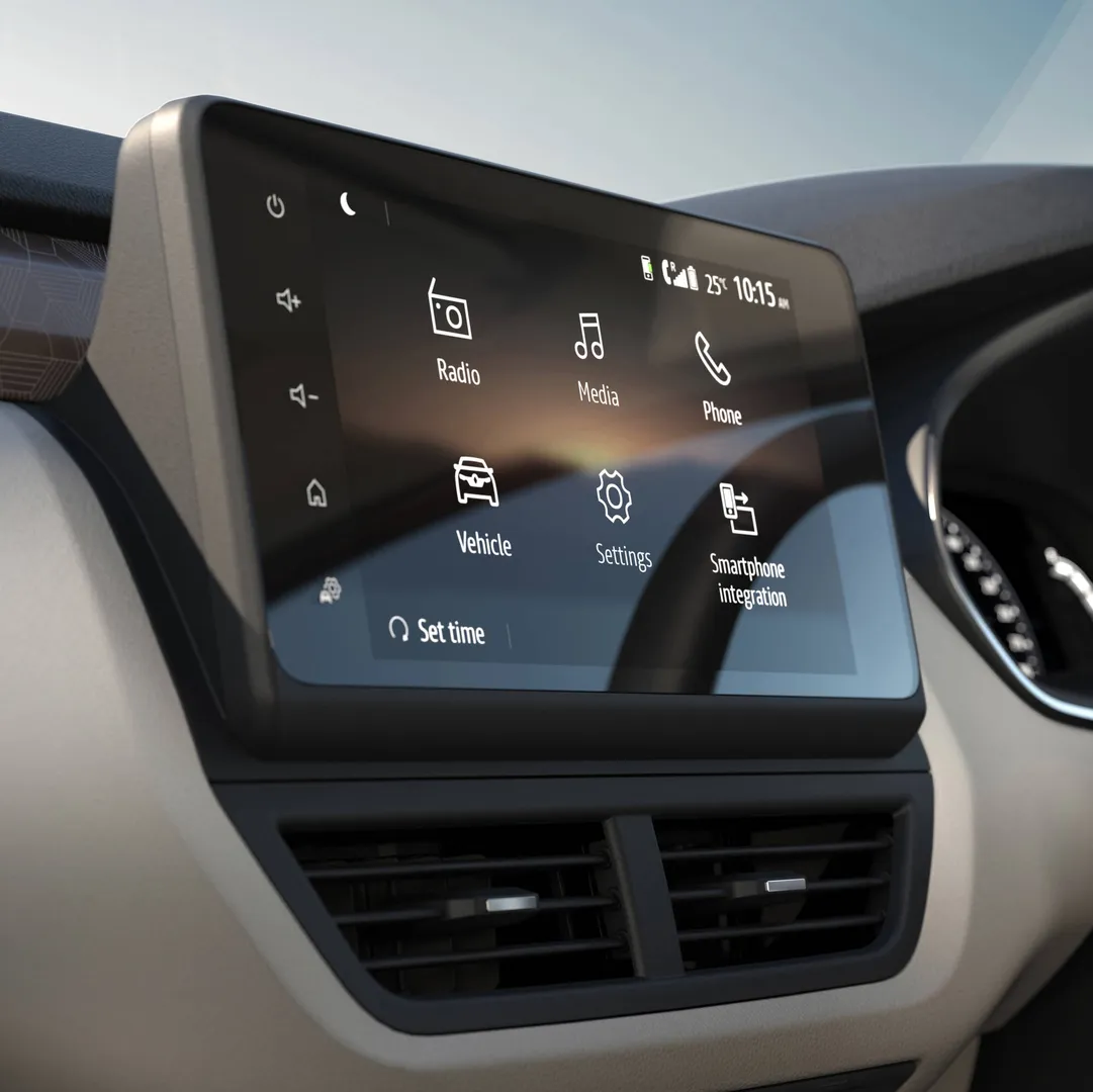 르노 트라이버 차량 이미지