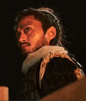 알트태그-준사 역의 김성규 배우