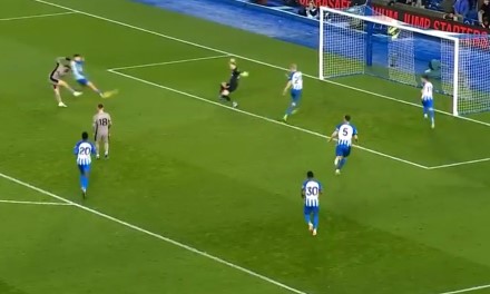 벨리스 선수의 골장면