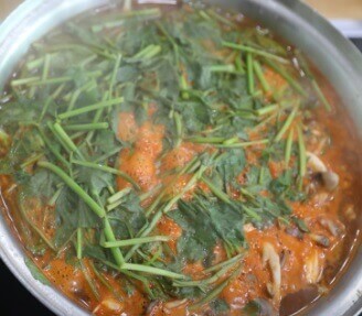 생방송 투데이 외국인의 밥상 김포 버섯칼국수 맛집 연호정칼국수