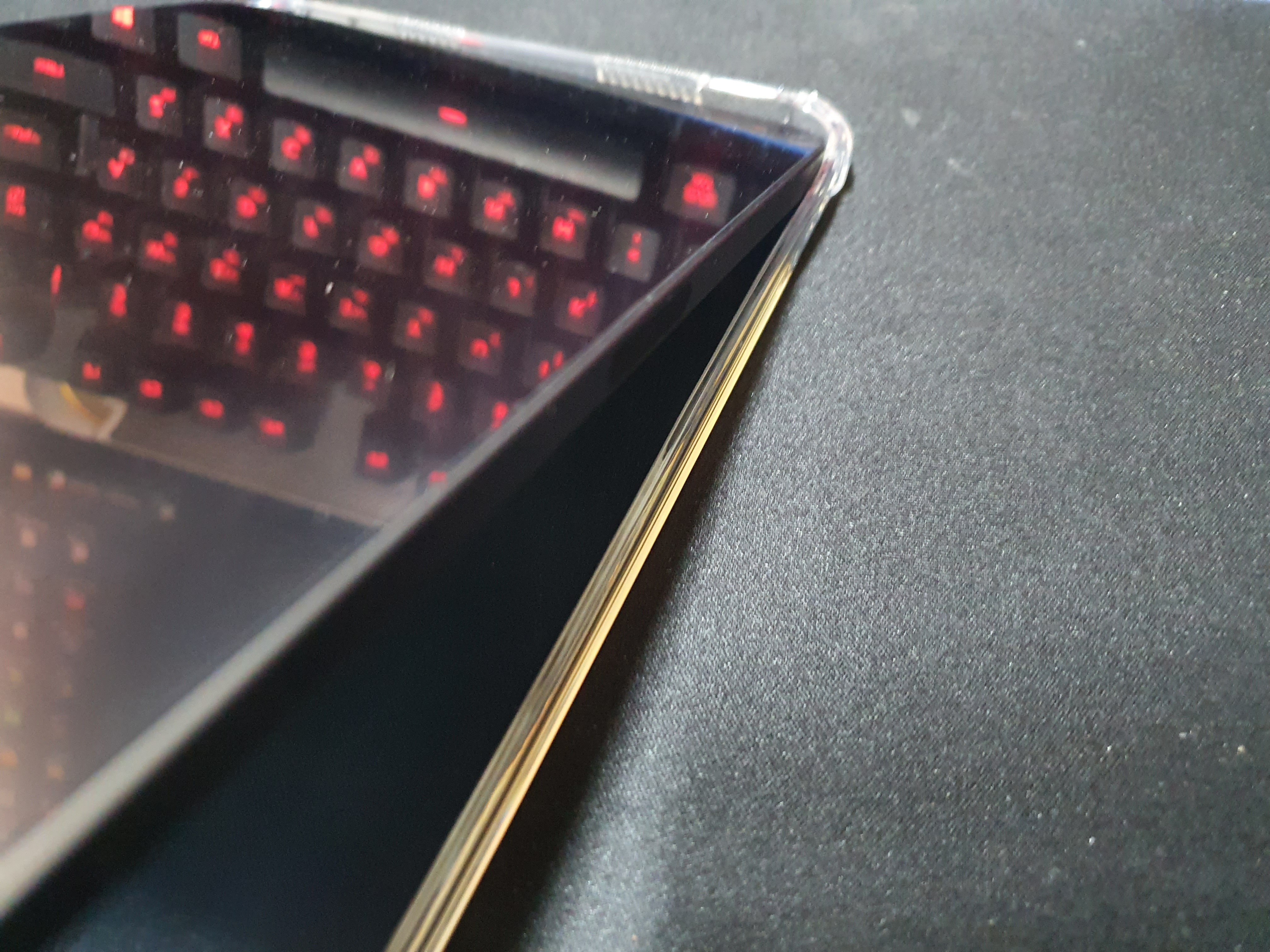 아이패드-미니6-젤리케이스-장착