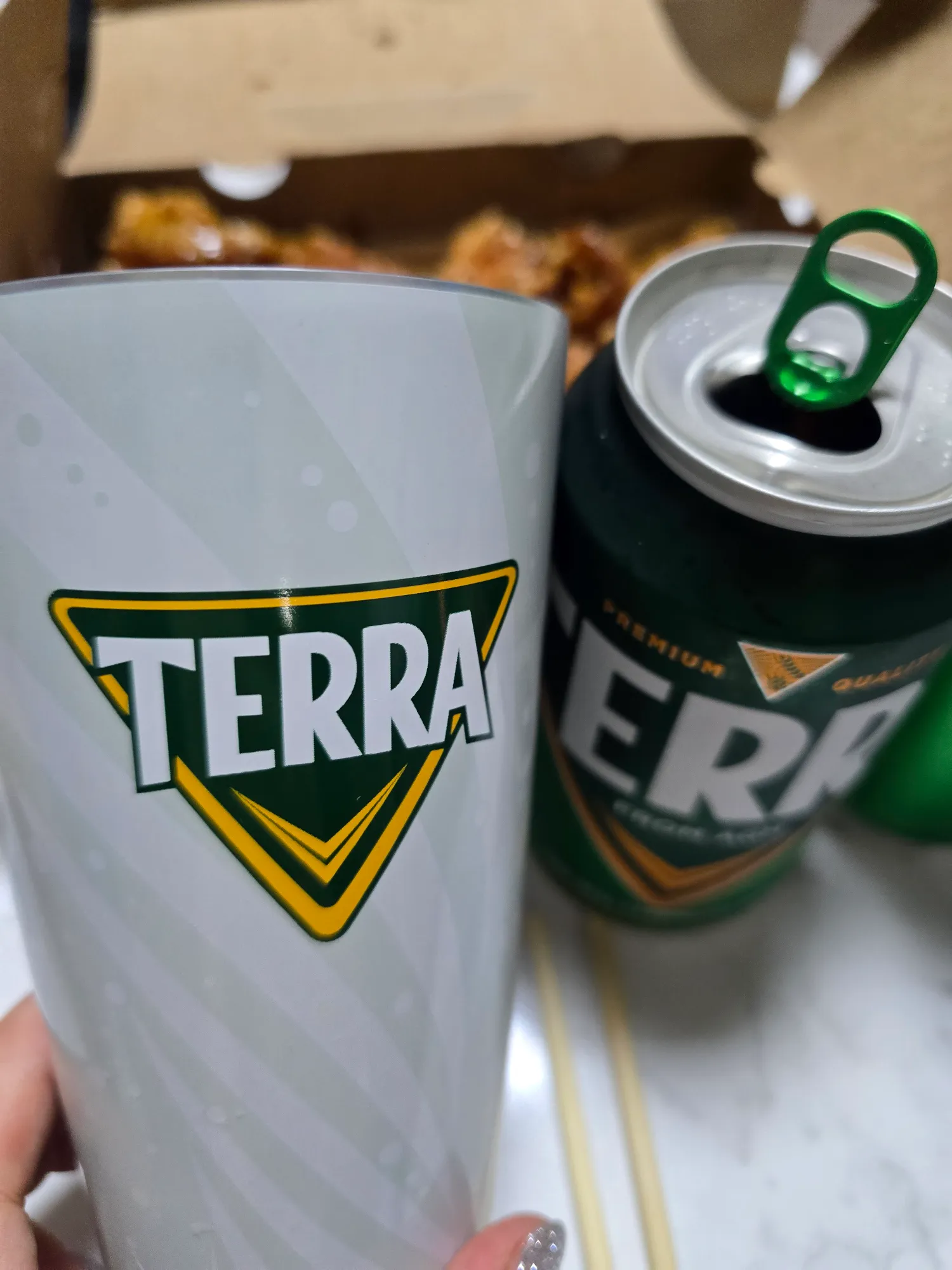 테라-알루미늄컵