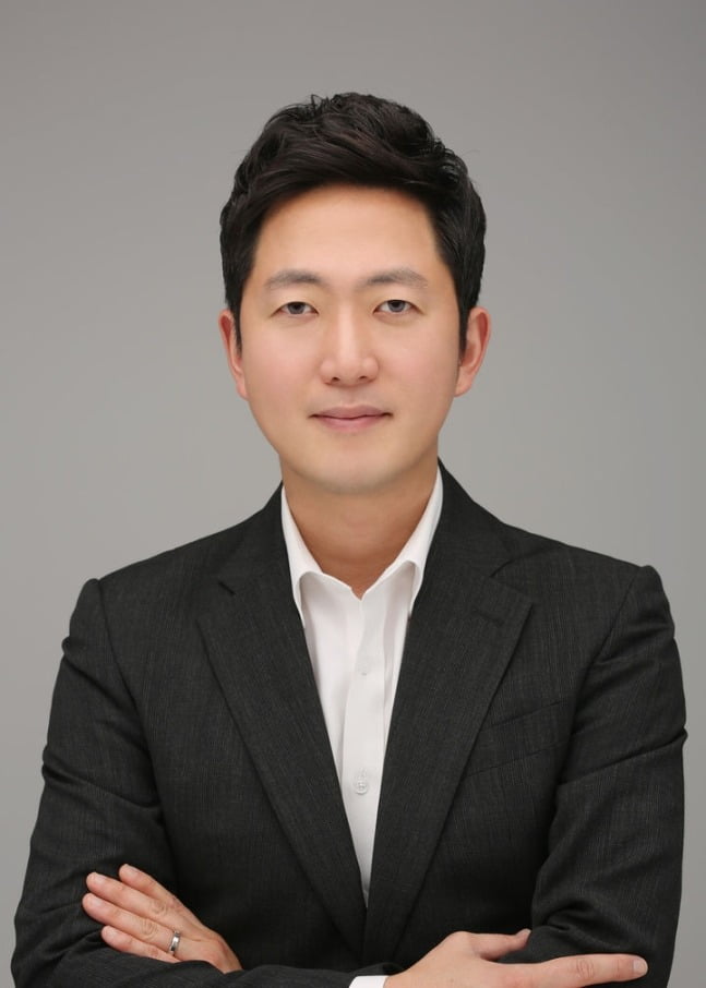 새롭게 하이브 CEO가 된 이재상 내정자.